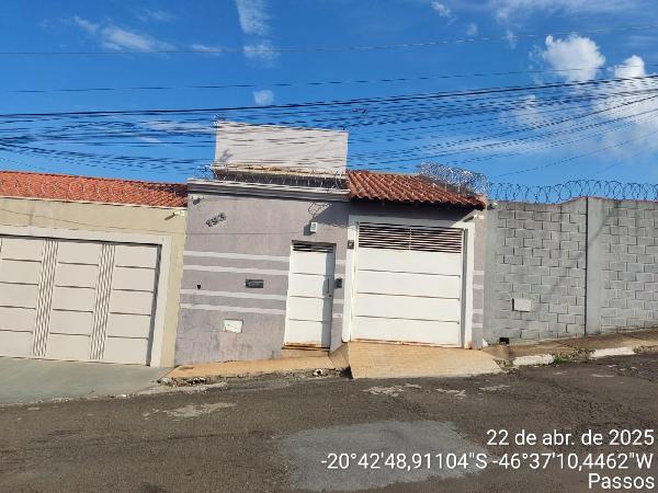 Casa, 162,08 M2 De Área Total, 138,08 M2 De Área Privativa, 180m2 De Área Do Terreno, 3 Qts, A.serv, 2 Wcs, Sl, Cozinha.