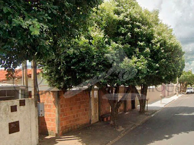 Imóvel Com Área De 352,33m²